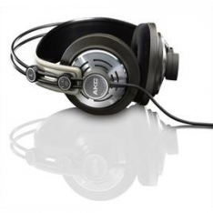 AKG K142HD
