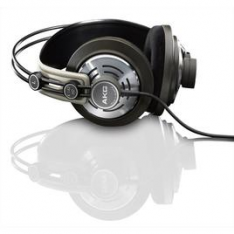 AKG K142HD